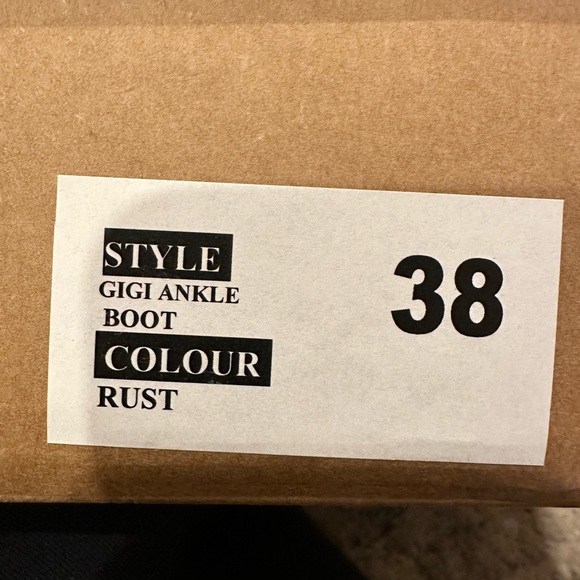 FREE PEOPLE GIGI ANKLE BOOTS -SIZE 38/8 - NEW IN BOX - Picture 6 of 8